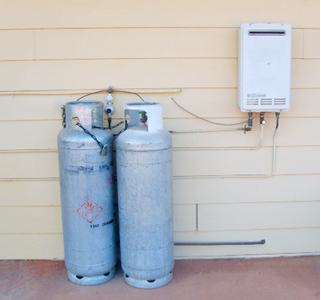 image-1925436-gas3.jpg